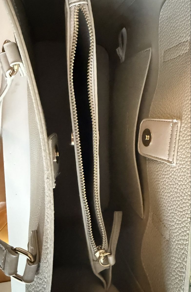 Valentino Sacs femmes: Valentino Shopper Tasche grau – D'occasion à Stallikon par Weihnachtsgnom 3