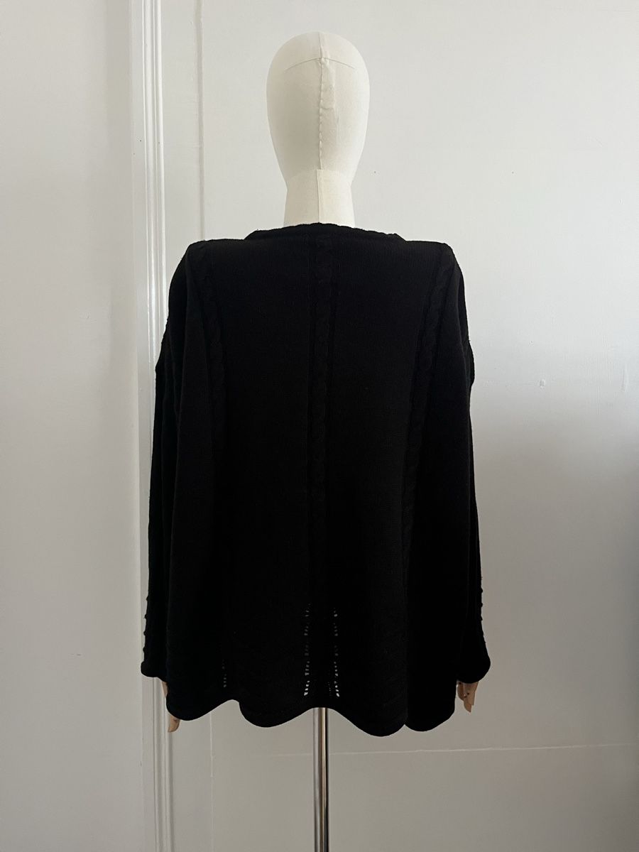 Maglioni & Felpe: Elegant Black Knit Sweater size M/L – Usato da Zürich venduto da Melina.A 2