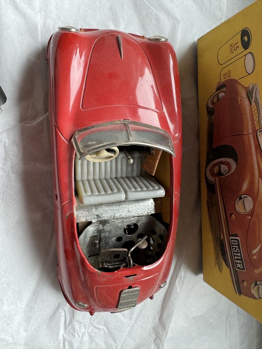 Distler Giocattoli: Distler Porsche mit Box und Lenkkabel – Usato da Binningen venduto da kal_5nsj 4