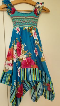 Cooles Sommerkleid Gr. 146/152