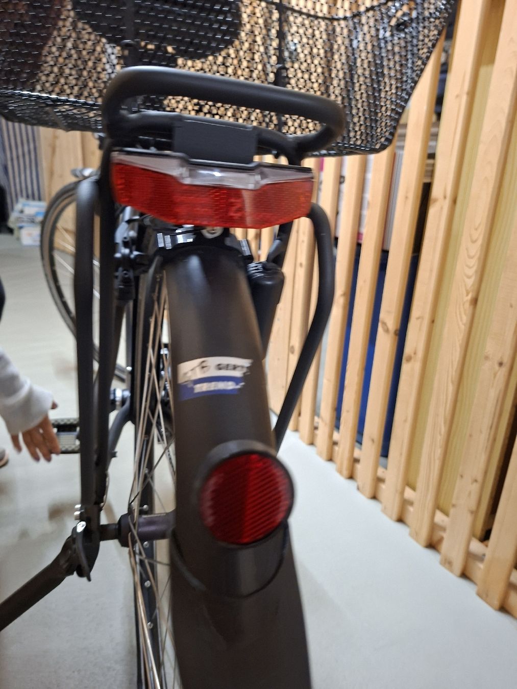 Velos: Gepflegtes Raleigh Damenvelo – Gebraucht aus Fehraltorf von TAMASTOBIAS 2