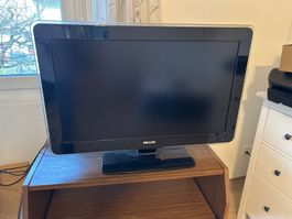 Grosser Philips Flachbildschirm Fernseher