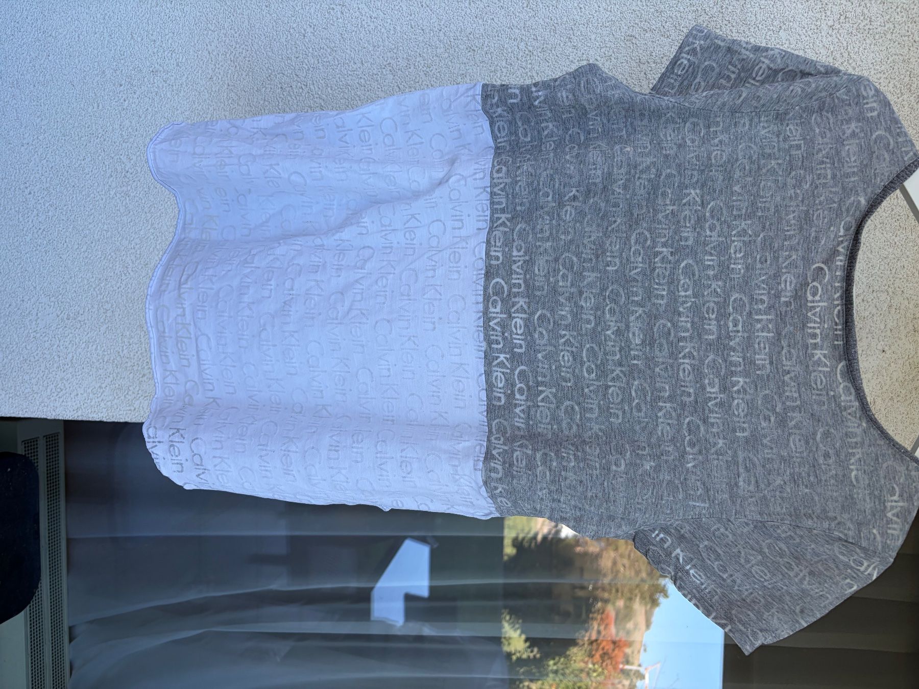 Calvin Klein T-shirt: T-Shirt – Usato da Bubendorf venduto da sve_z9ly 1