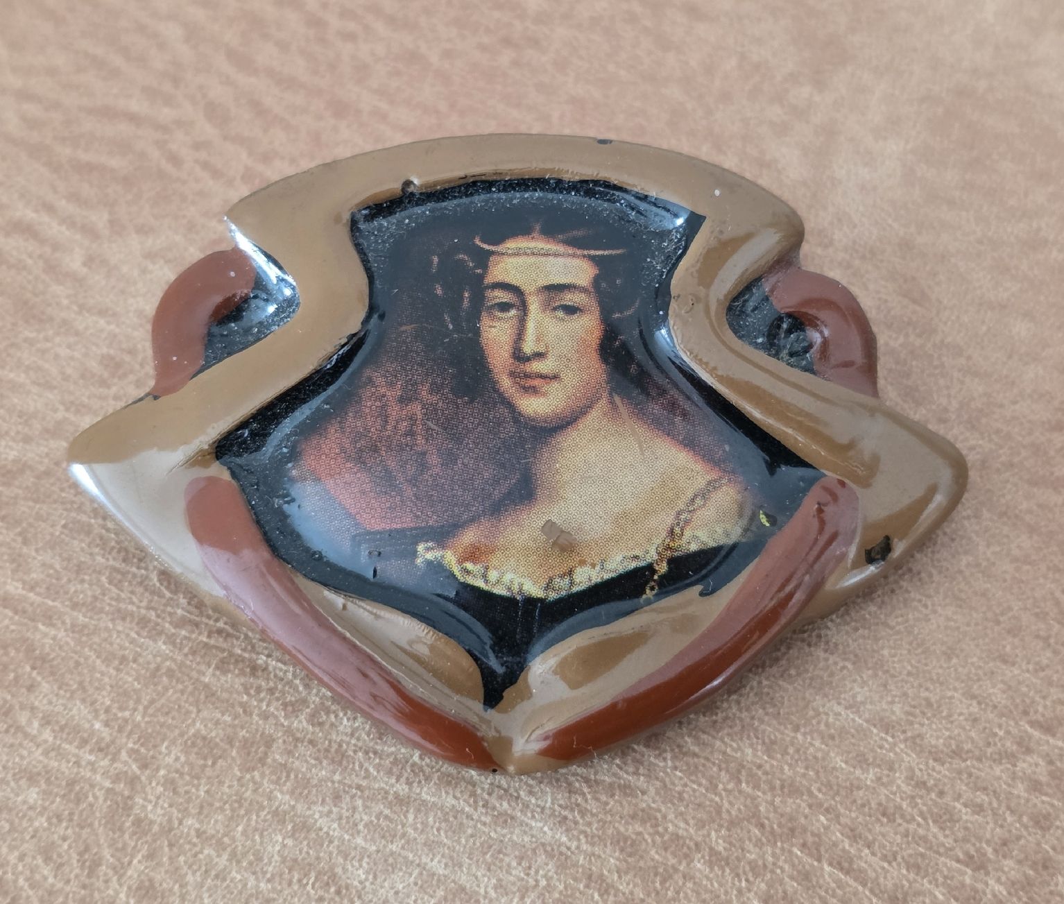 Spille & Fermagli: Antike Brosche mit Damenportrait, nostalgischer Schmuck. – Usato da Rheinsulz venduto da Gilea 1
