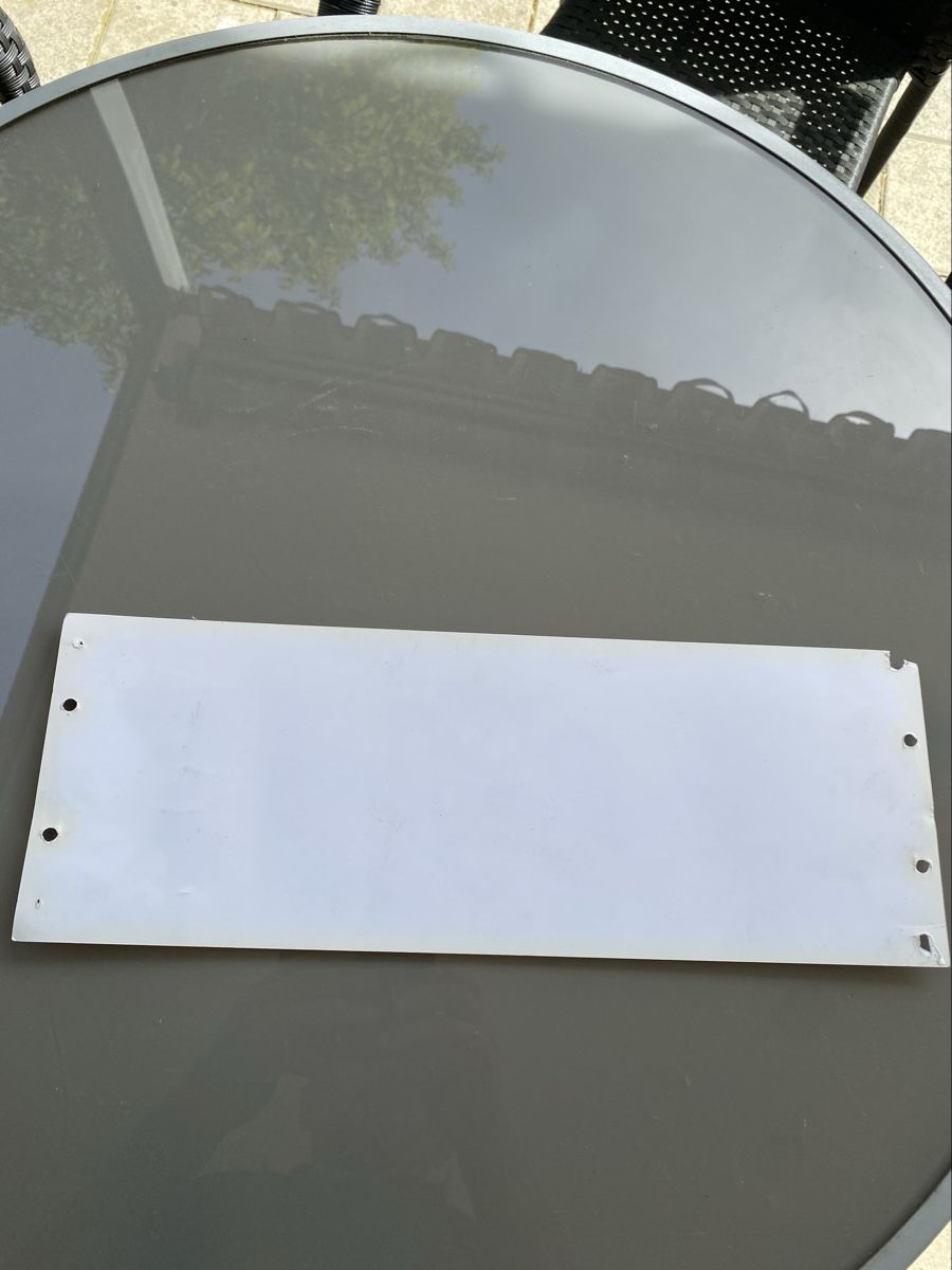 Schilder: Schild – Gebraucht aus Seuzach von M.Govori 1