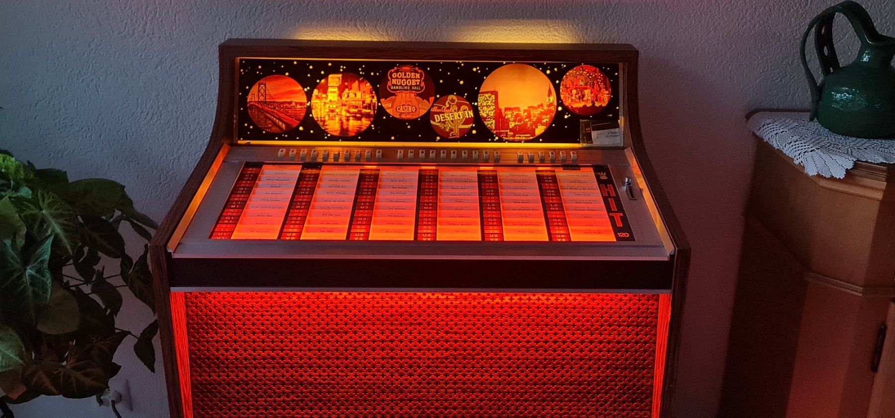 Musiktruhen: NSM HIT 120 Jukebox – Gebraucht aus Meiringen von Logia 1