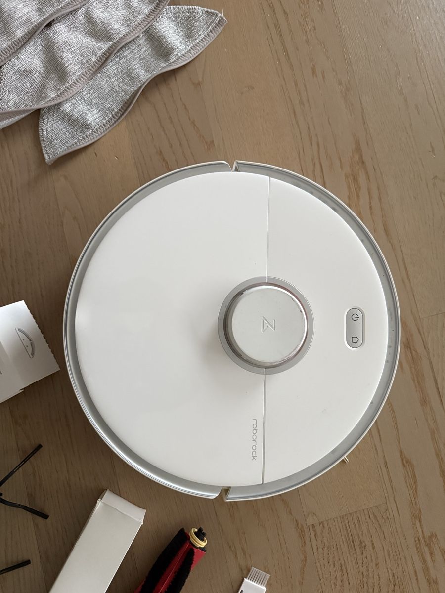 Roborock Aspirapolveri & Accessori: Roborock Smart Robot Vacuum Cleaner - Immaculate Condition! – Usato da Hüttwilen venduto da ais_72sd 2