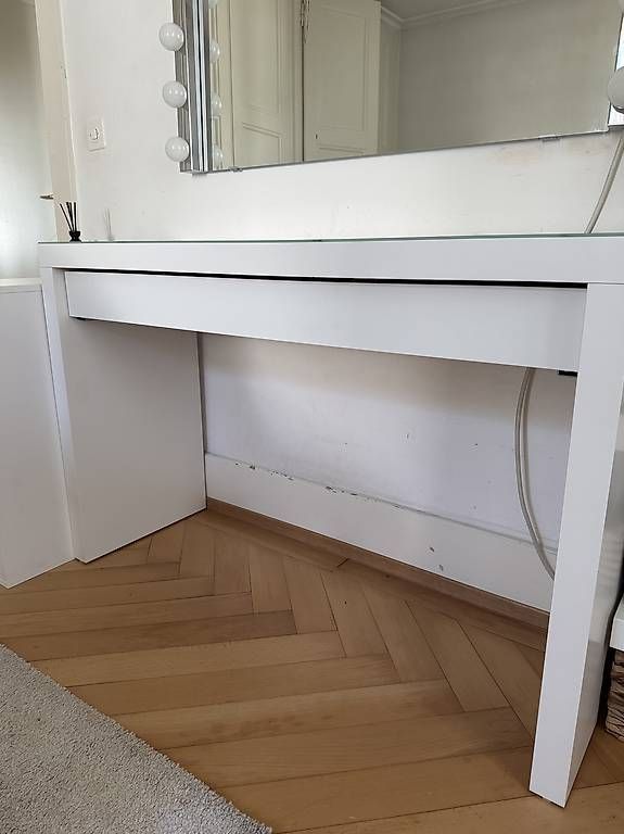 Ikea Tavoli da trucco: Coiffeuse MALM IKEA – Usato da Prilly venduto da t71218
