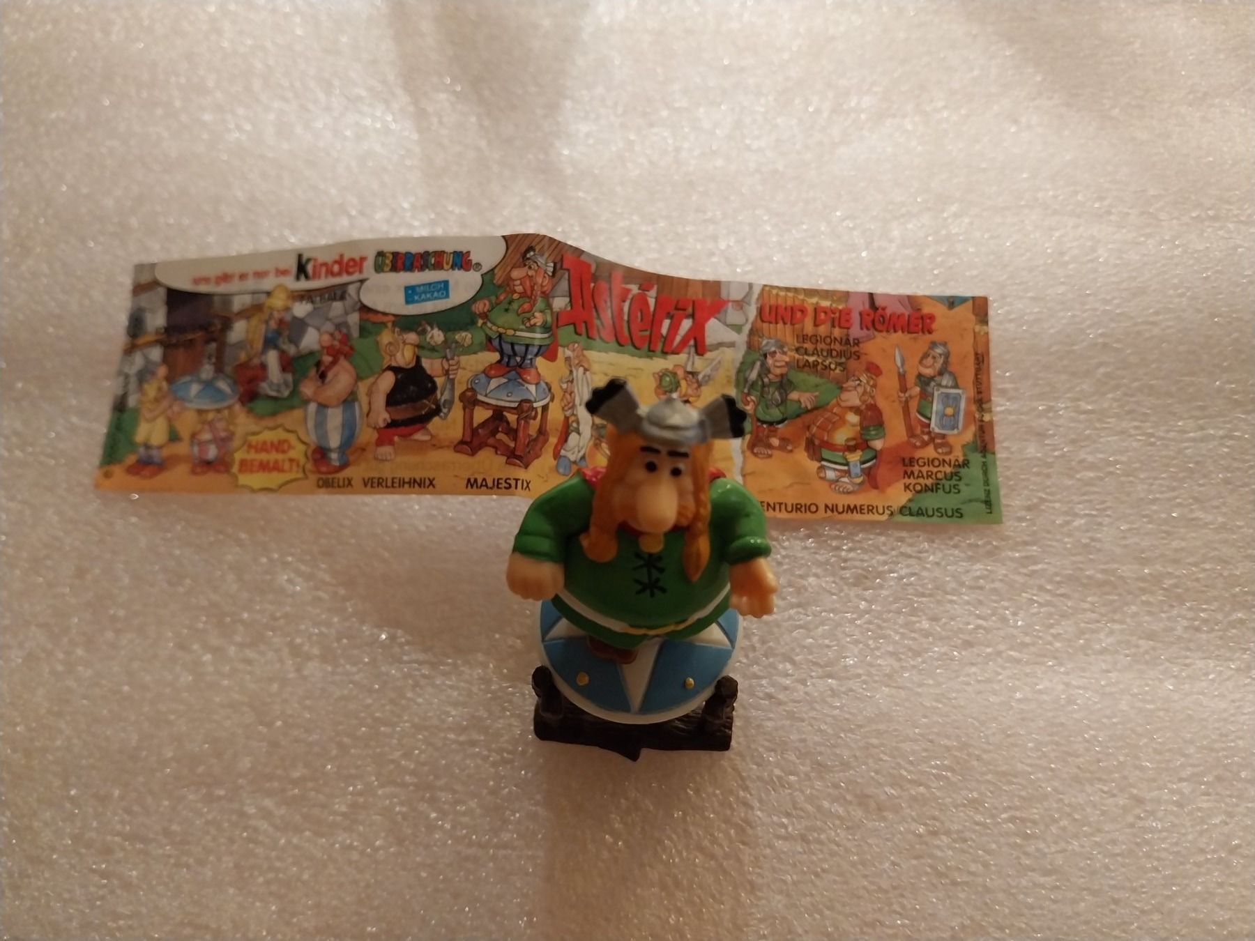 Statuette: Ü Ei Asterix und die Römer - Majestix + Zettel – Usato da Schwaderloch venduto da bademeister79