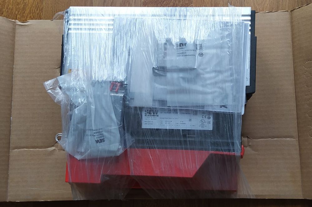 SEW Movidrive MDX61B0055-5A3-4 (Neu und originalverpackt) in Buchrain ...
