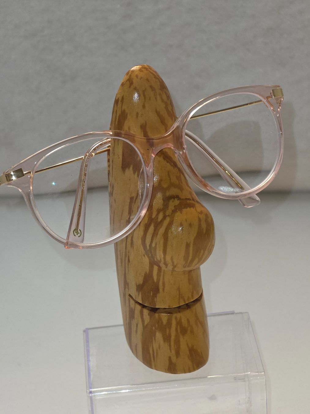 Occhiali & Lenti: cooler Holz Brillenständer Face Brille Ständer handmade – Nuovo (secondo la descrizione) da Dürnten venduto da Bachtelsurfer 1