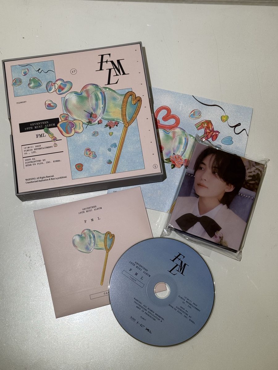 Albums: SEVENTEEN FML Carat Version Jeonghan album – D'occasion à Les Avanchets par ang_qqx6