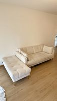 Modernes Sofa mit Beistellsofa in Beige & Gold – Samt