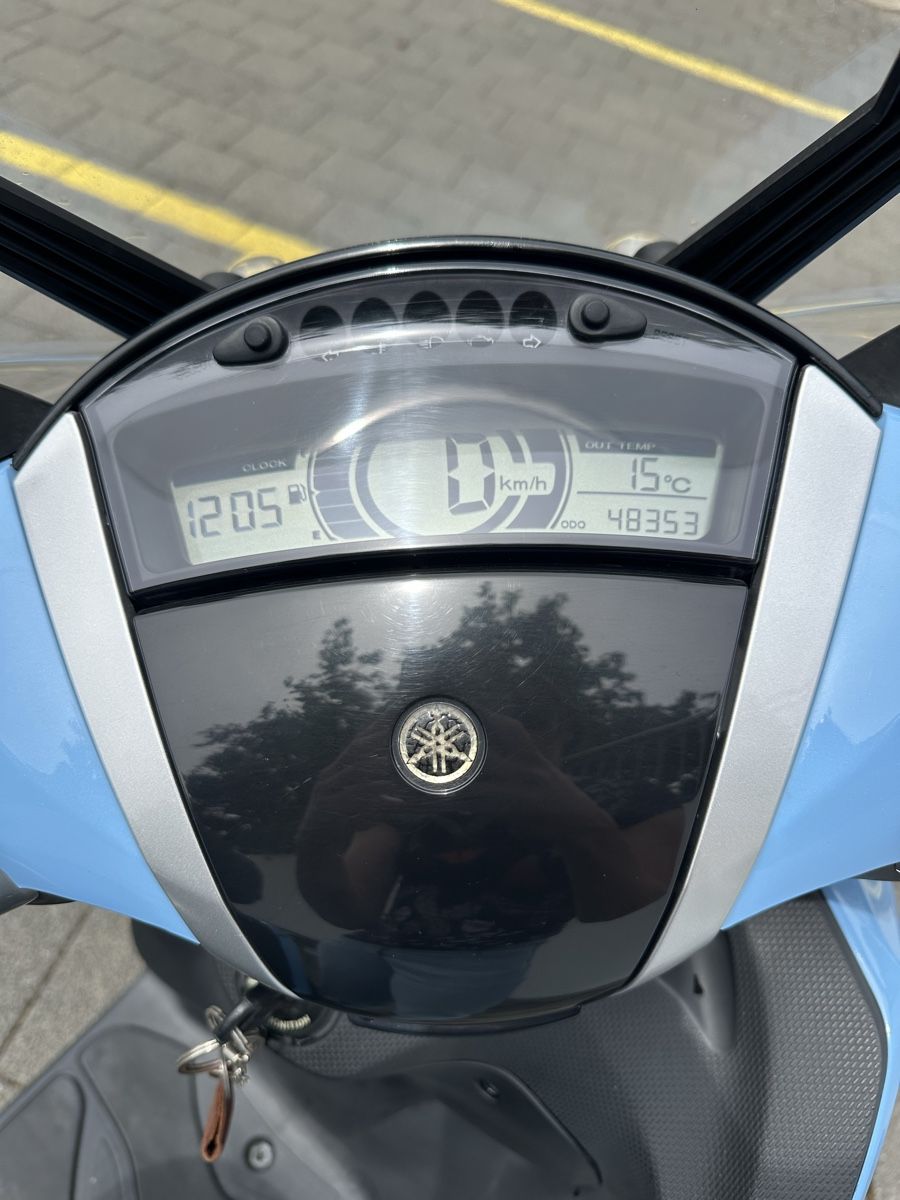 Yamaha Scooter: Yamaha Xenter 125 - ab MFK – Usato da bözberg venduto da amy_7wz8 3