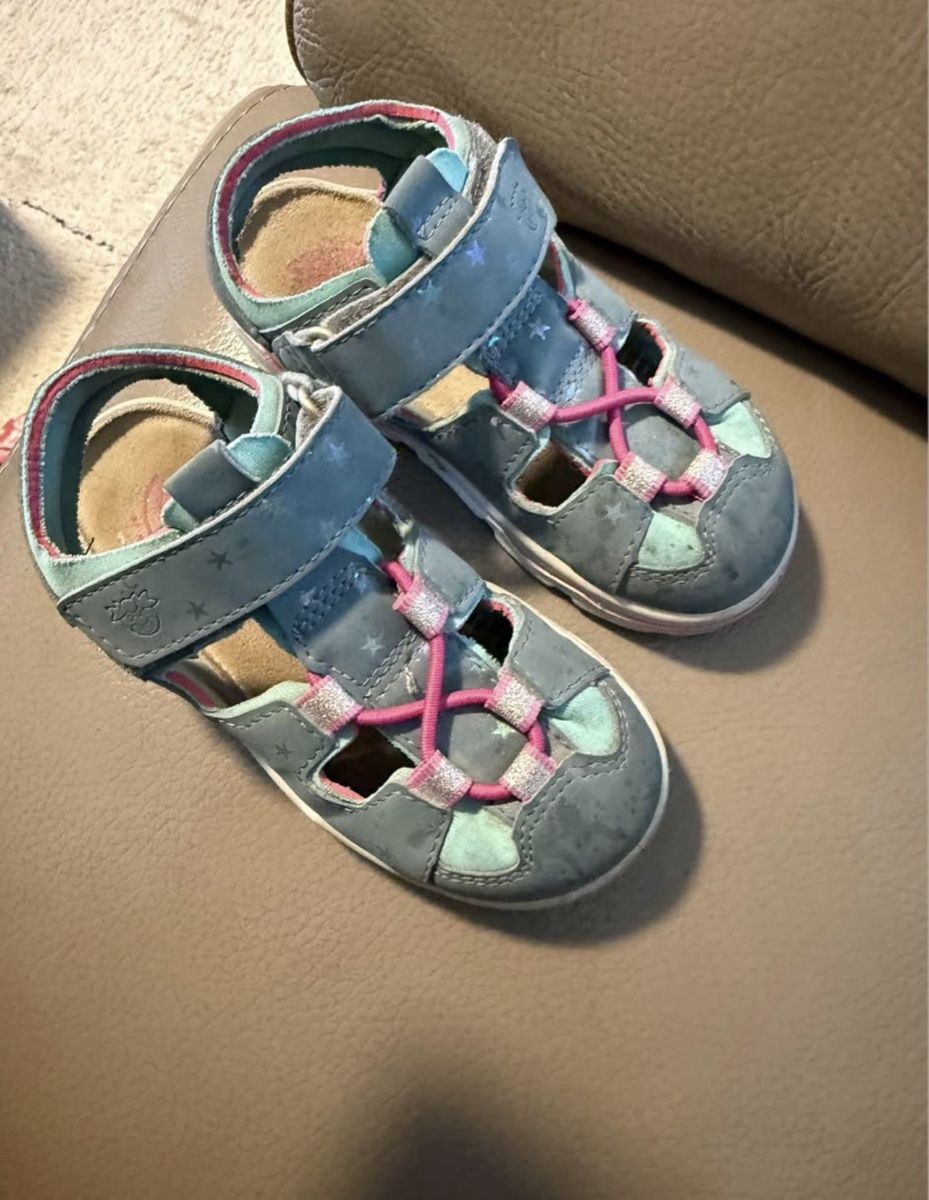 Scarpe per ragazze: Mädchen Sandalen – Usato da Effretikon venduto da cesco11