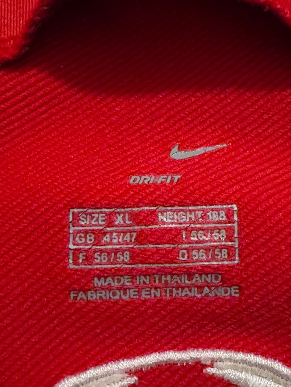 Nike Pullover & Sweatshirts: Arsenal Trainingspullover rot, Nike – Gebraucht aus Zürich von GC96 4