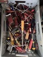 Verschiedene Schraubendreher - pro Stück