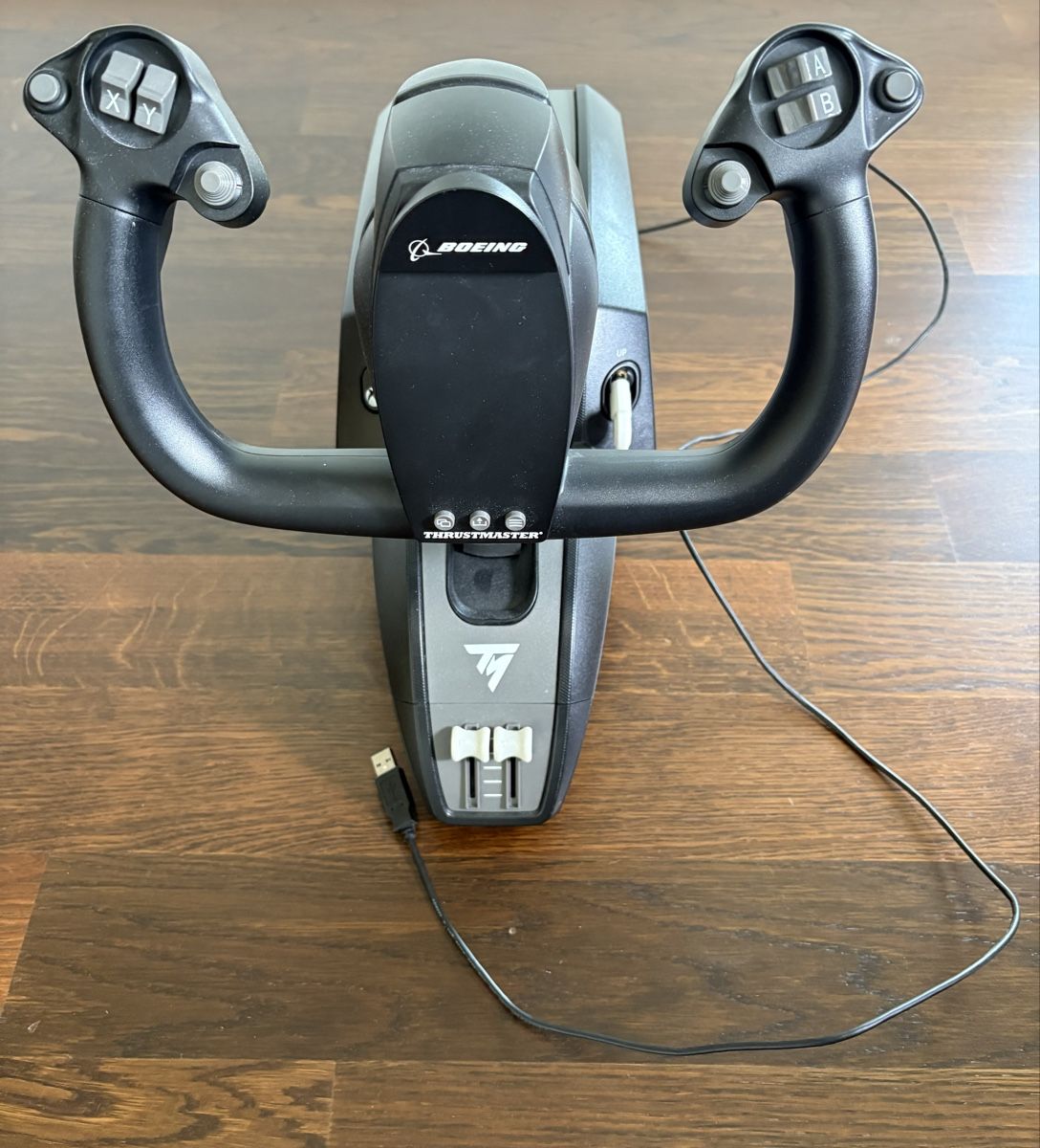 Manettes: Thrustmaster Yoke und 2 Quadrant Units - Boeing Edition – D'occasion à Zürich par Tilo-blue