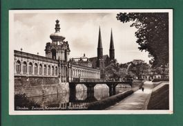 DRESDEN - Zwinger - Kronentor - Sophienkirche