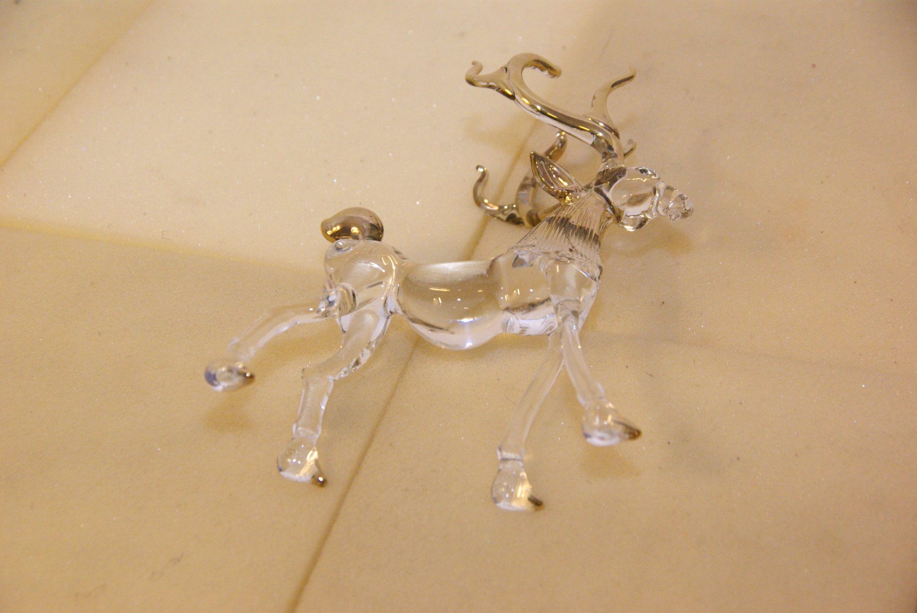 Figuren: Glas Hirsch mit Gold Geweih, Höhe: 16cm – Gebraucht aus Herisau von Cevianer1844 5