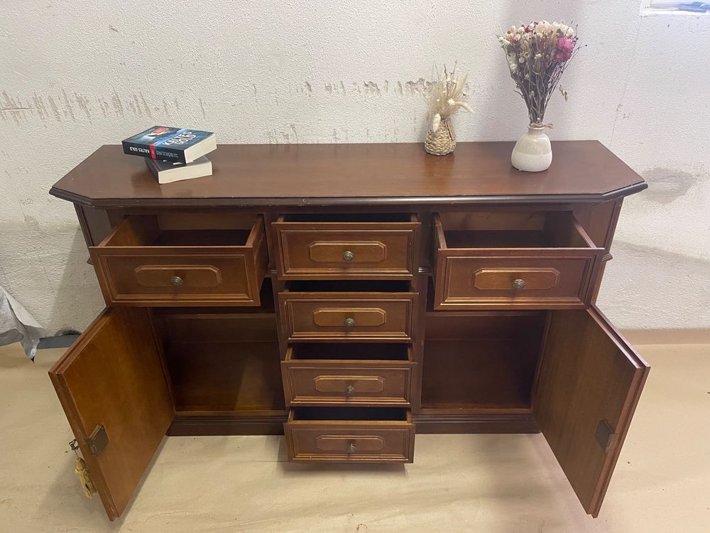 Commodes: Rustikaler Massivholz Schrank, Buffet, Sideboard restauriert – D'occasion à Kerns par patrickodermatt 2