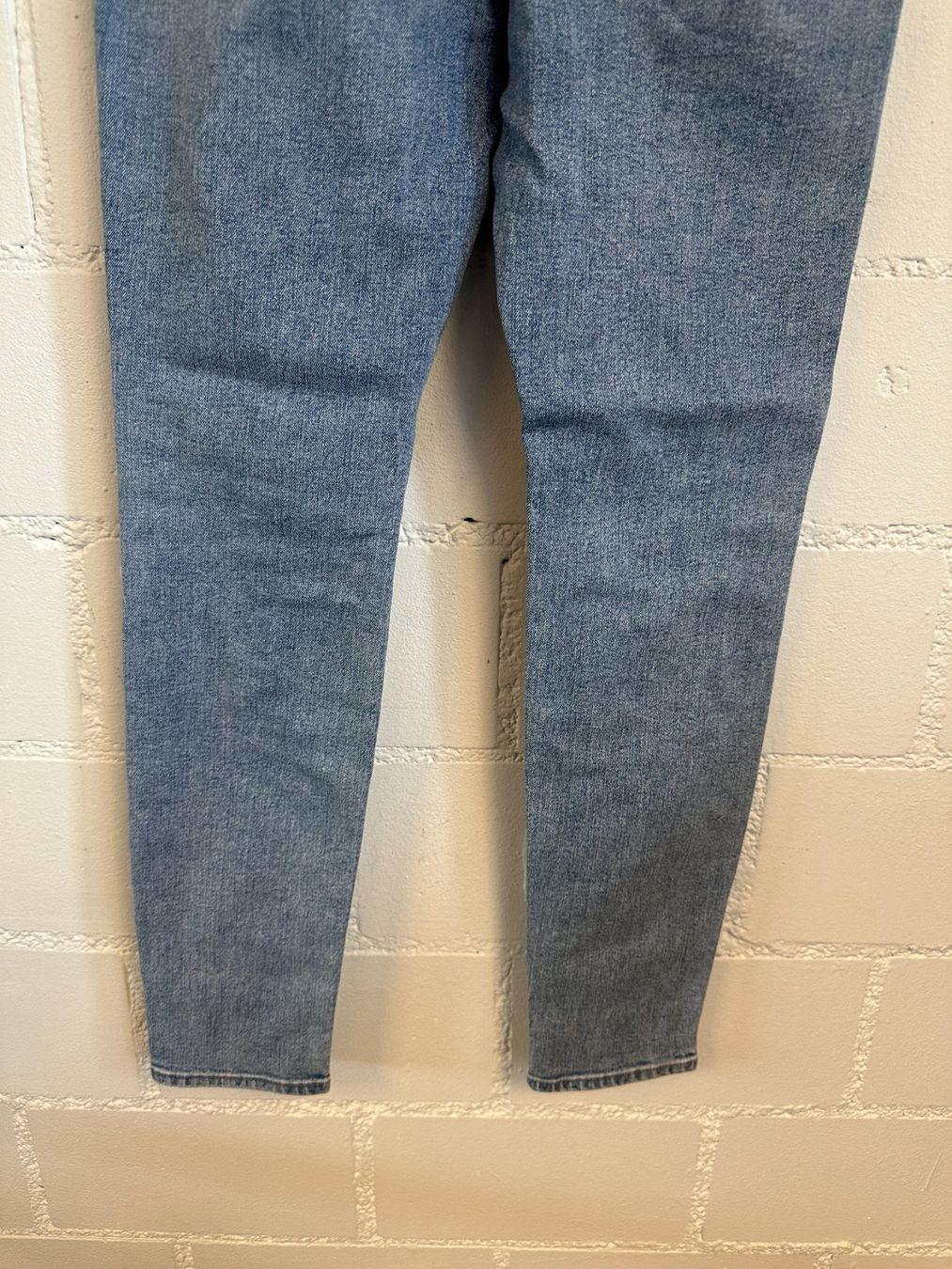 H&M Jeans: Jeans von H&M (36) – Usato da Urdorf venduto da ARJN 5