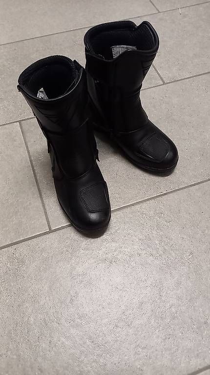 Scarpe da donna: Modeka Damen Motorradstiefel – Nuovo (secondo la descrizione) da Hägglingen venduto da sab_9mpp 1