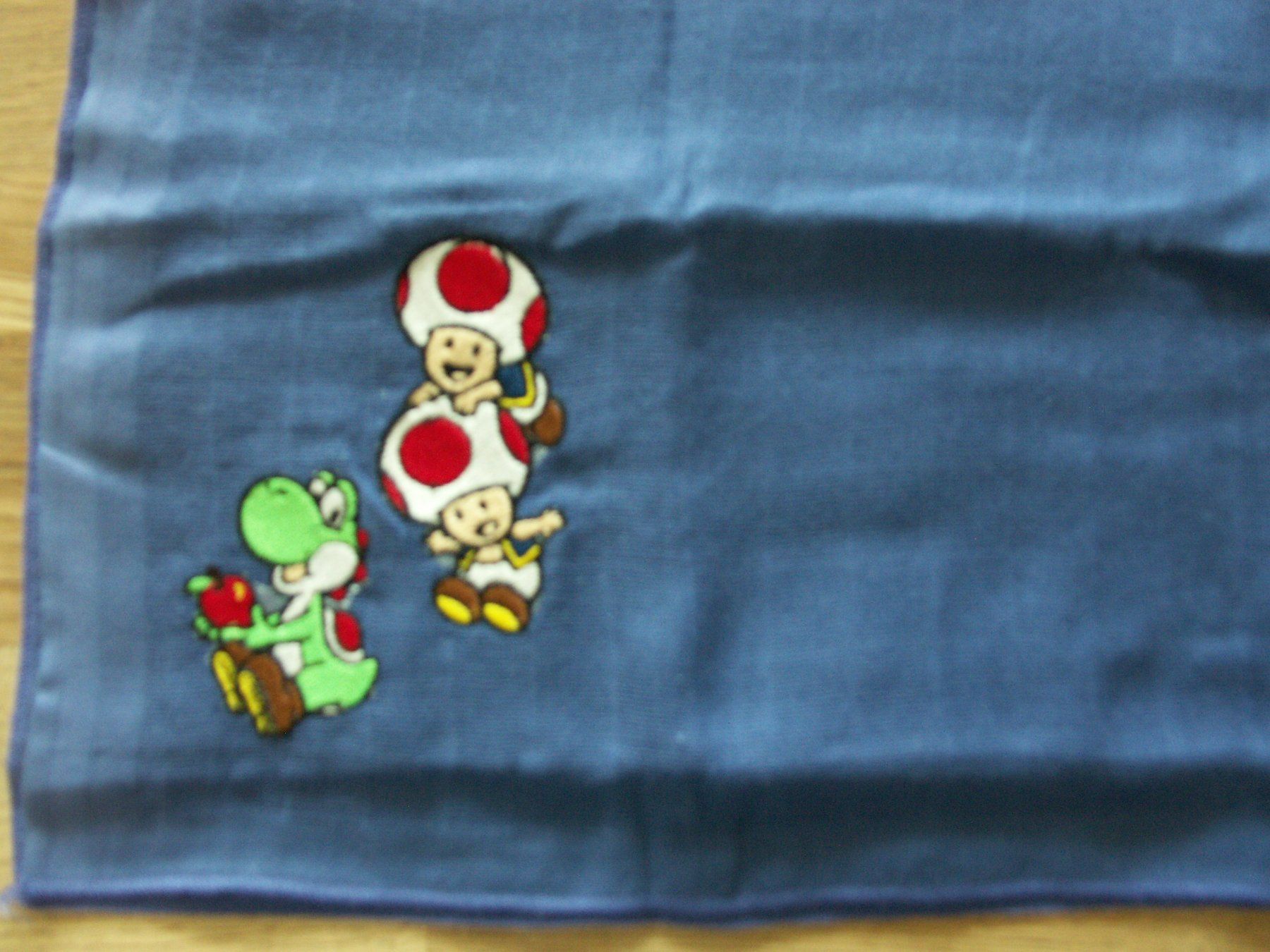 Pasti del neonato: Nuscheli - Spucktuch - Super Mario – Nuovo (secondo la descrizione) da Thun venduto da mo_ba 1