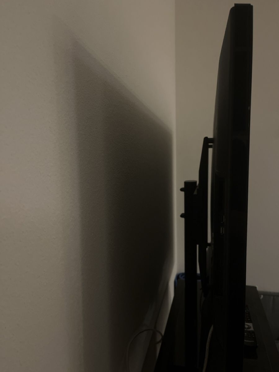 Telefunken Televisori: TELEFUNKEN UHD LED TV inkl. TV Halter – Usato da Hombrechtikon venduto da Kaatja 3