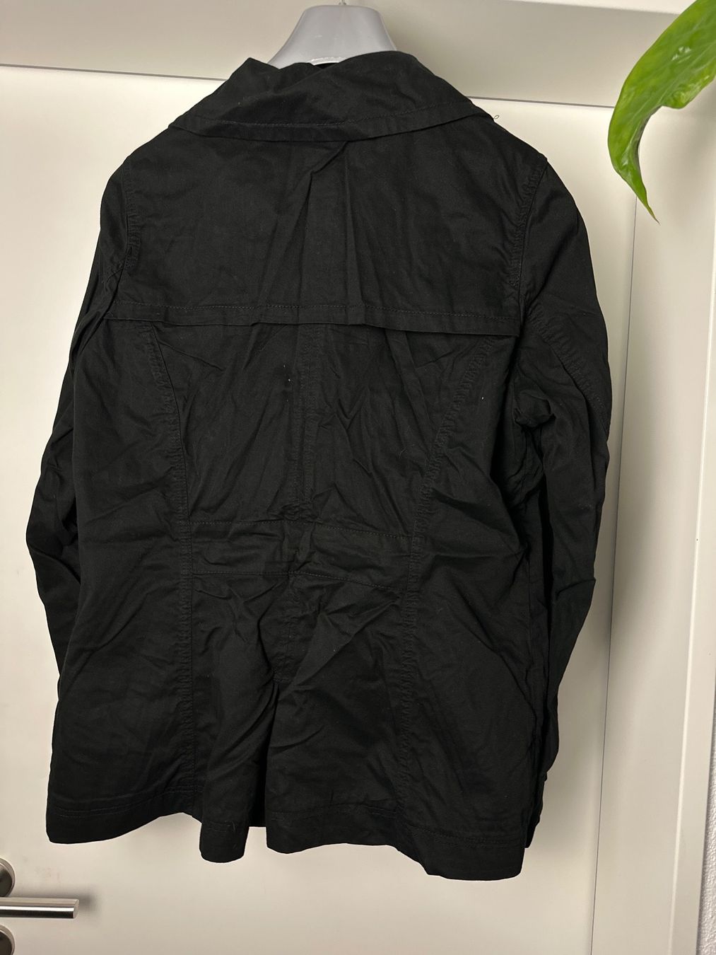 Jacken: Jacke von H&M Grösse 44 – Gebraucht aus Aarburg von Tonija 3