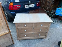 ART 990-J Commode sablé