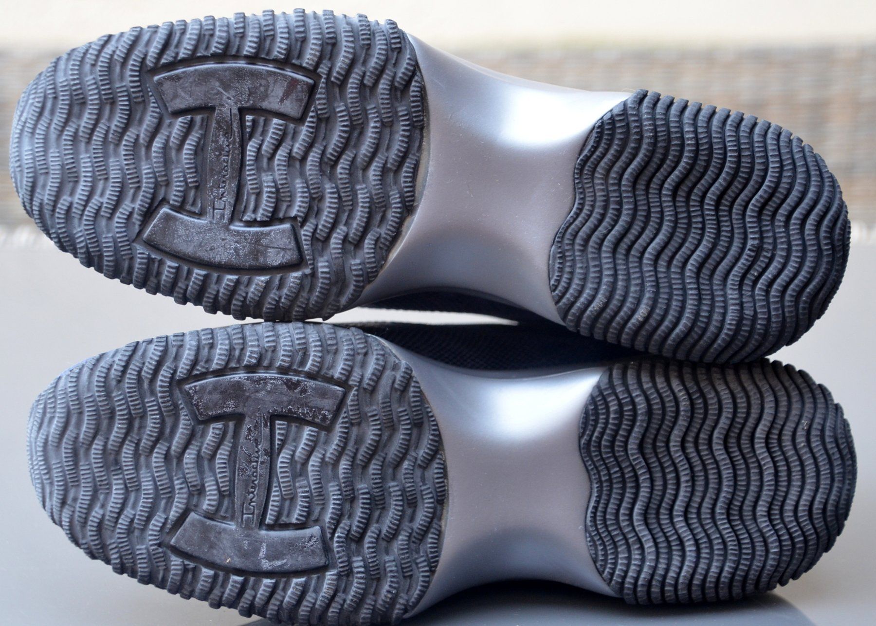 Hogan Scarpe per ragazze: Hogan Sneakers Interactive H Starss .35 – Nuovo (secondo la descrizione) da Collonges venduto da arashee 7