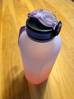 2 Liter Trinkflasche NEU