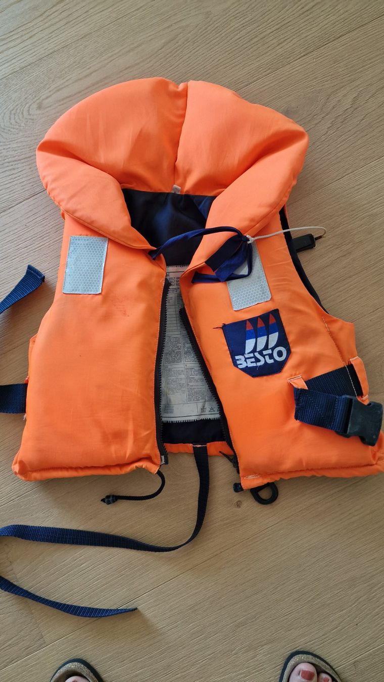 Beco Schwimmwesten: Schwimmweste – Gebraucht aus Thun von Piaa
