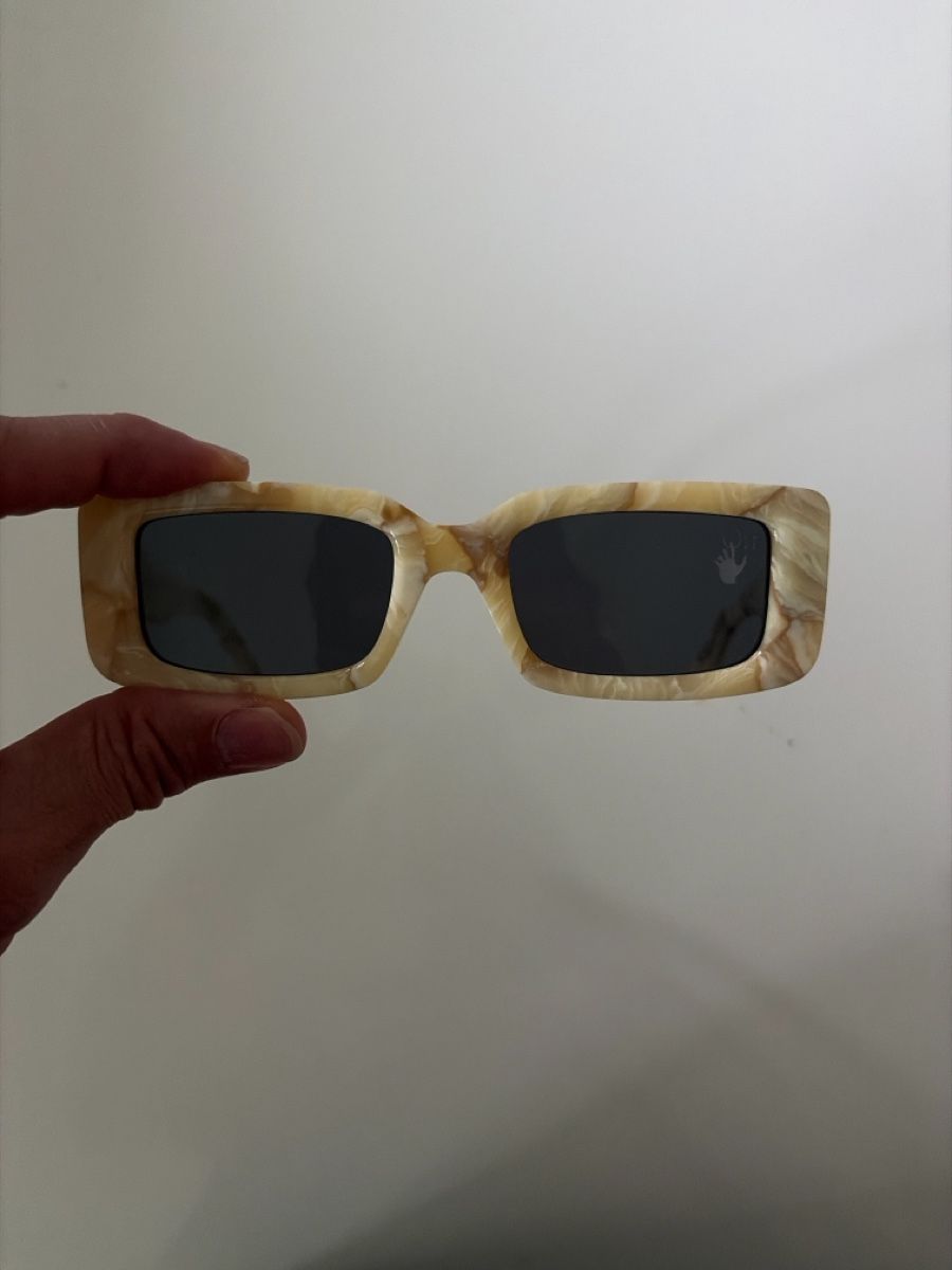 Off-White Occhiali & Lenti: Off White Sonnenbrille ODSW002F20PLA011 Neu – Nuovo e nell'imballaggio originale da Zürich venduto da gilbert_co