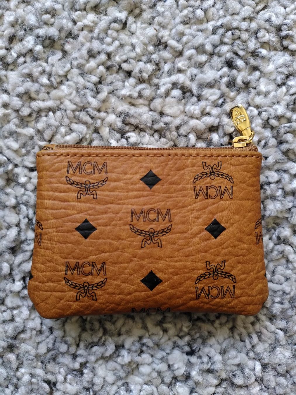 Sonstige Kleidung & Accessoires: MCM Schlüsseletui/Münzenetui – Neu (gemäss Beschreibung) aus Zürich von alessa88