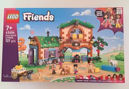 LEGO Friends 42654 Ponyhof & Stall   7 +       Neu