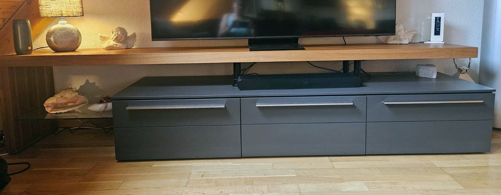 Pfister TV Möbel: TV Lowboard / Fernsehboard – Gebraucht aus Bülach von Nubira3