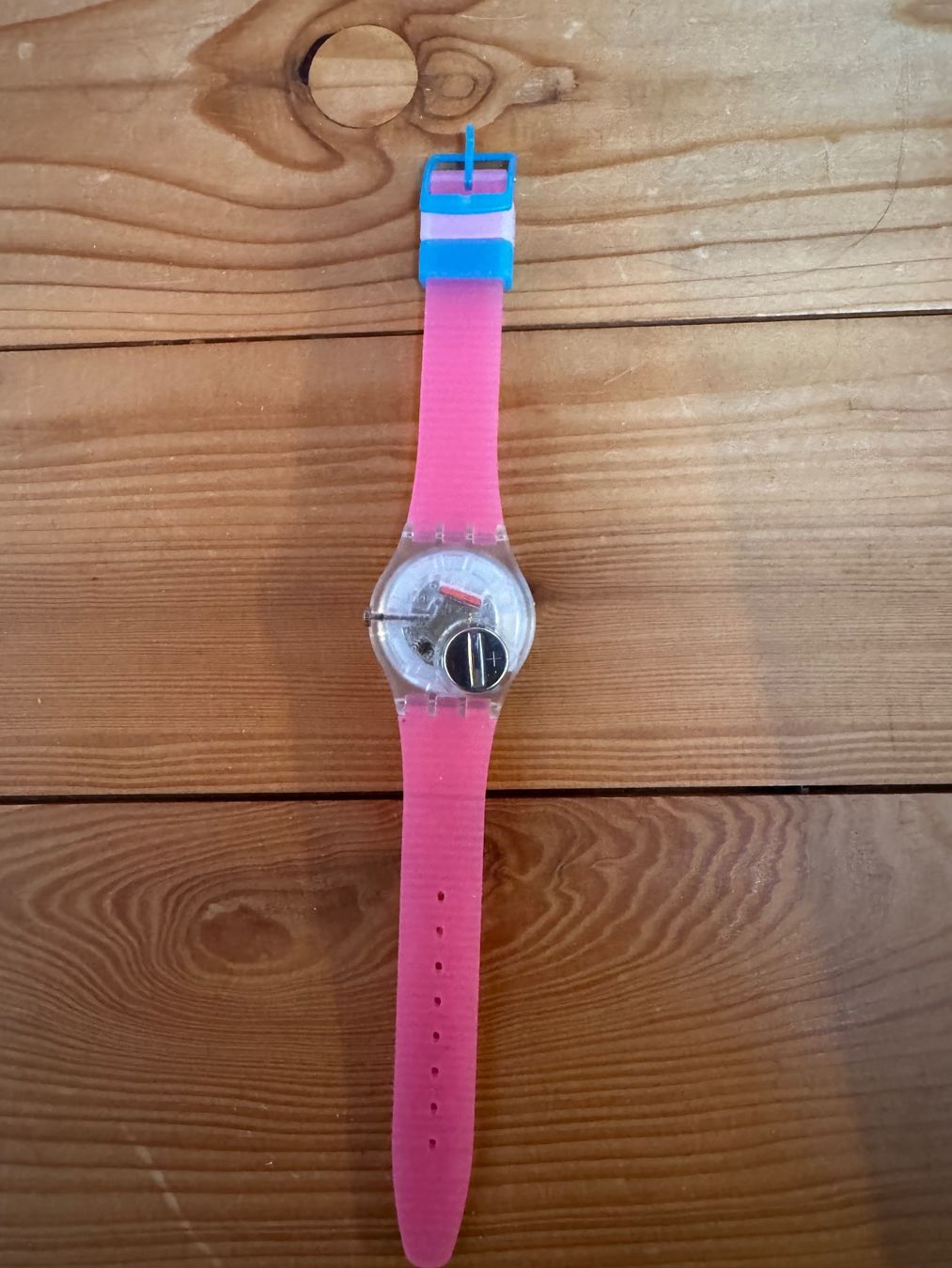 Swatch Orologi: Neue Neon Swatch – Usato da Winterthur venduto da annika34 2