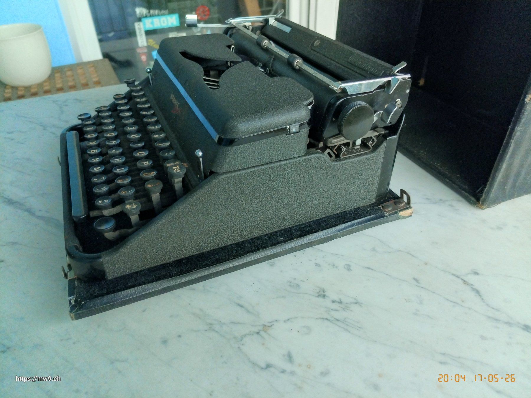 Macchine da scrivere: Hermes 2000 Schreibmaschine antikes Modell – Usato da Castione venduto da Markus_Winter_Ticino 1