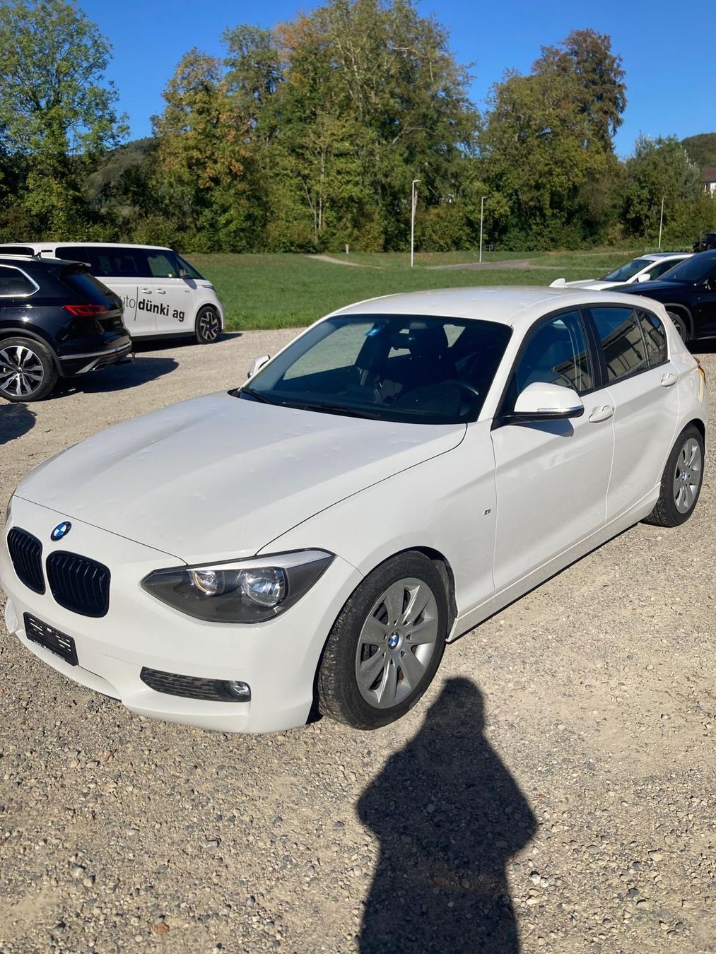 BMW Automobili: BMW 116i mit Hagelschaden – Usato da Neftenbach venduto da DuenkiNefti 1