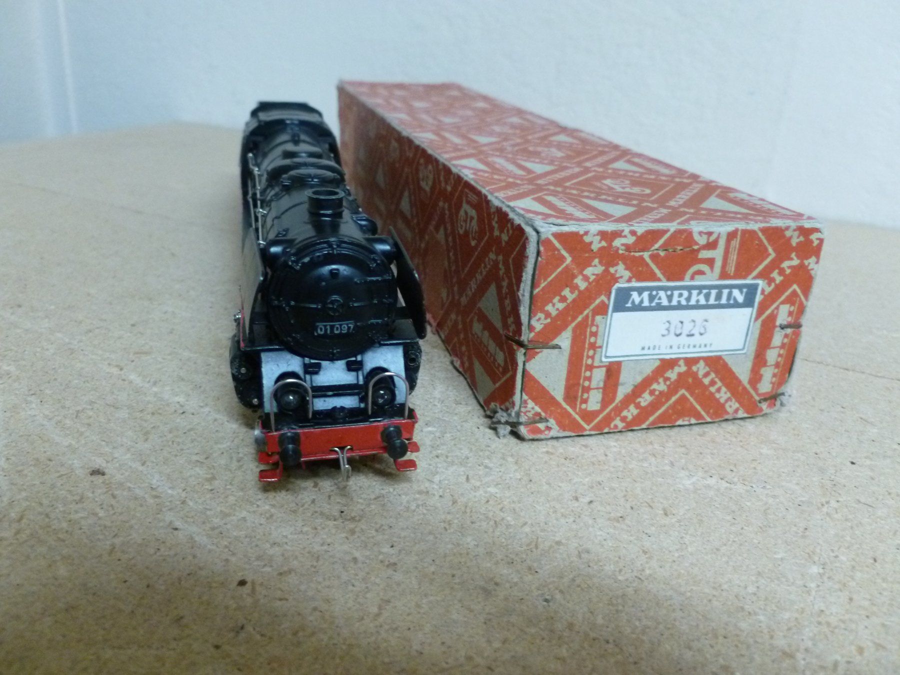 Märklin Modellini di ferrovie: Schnellzuglok mit Telexkupplung – Usato da Oberbipp venduto da Vifu 4