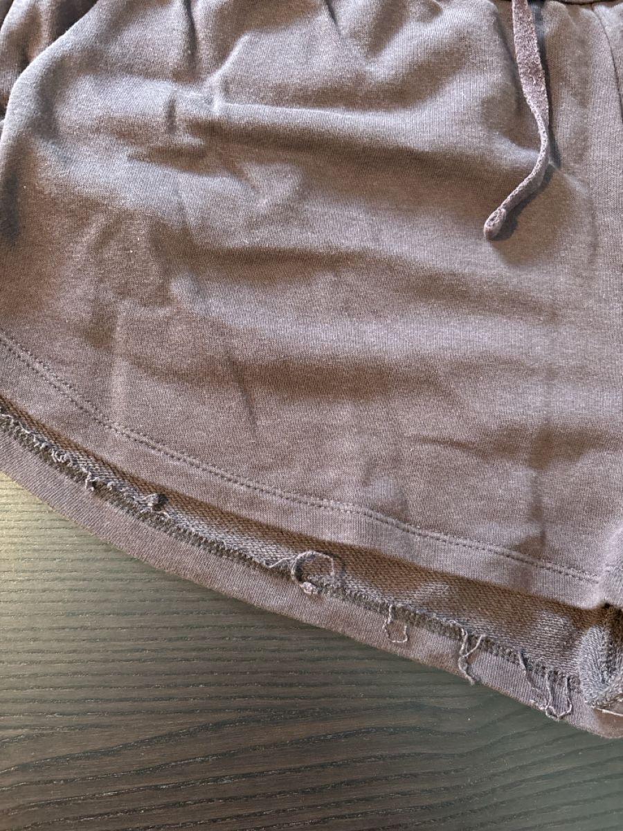 H&M Pantaloni: Shorts, braun, Grösse M, stark gebraucht – Difettoso da Adliswil venduto da ninotschka7 5