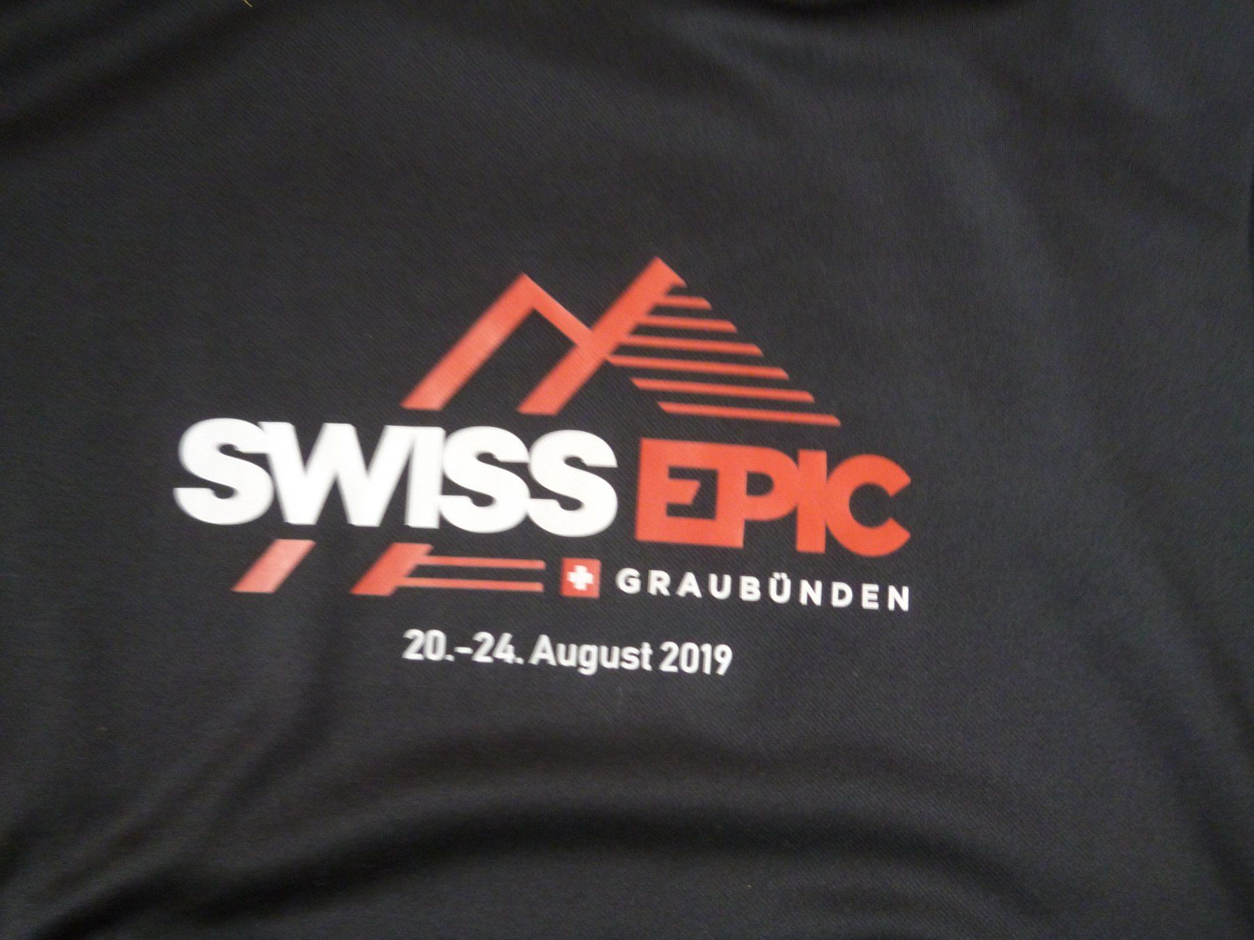 Maglioni & Felpe: Pullover & Shirt SWISS EPIC graubünden 2019  Gr. M – Usato da Dättlikon venduto da Mamakuga 3