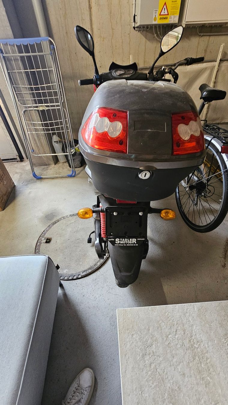 Scooter: Elektro Scooter – Usato da Fehraltorf venduto da gartenlounge_ch 2