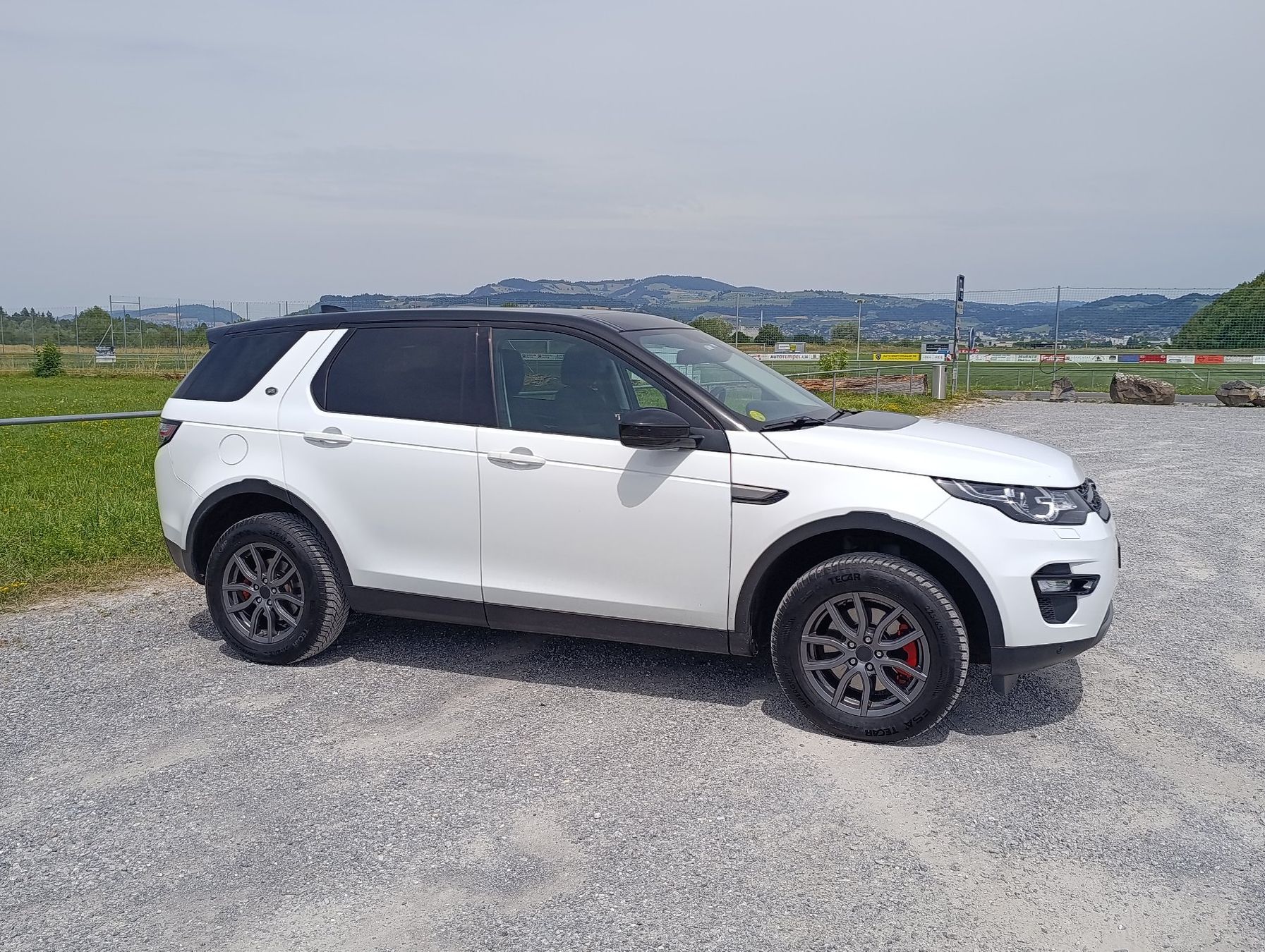 Land Rover Automobili: Land Rover Discovery Sport – Usato da Thun venduto da FJ1200 2