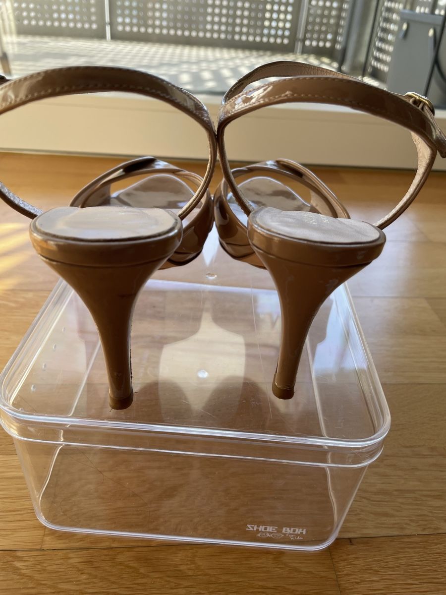 Chaussures femmes: Minelli Sandalen, nude Lackleder, Grösse 38 – Neuf (Voir description) à Zürich par SeldaY 2