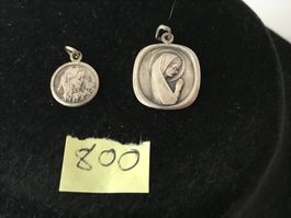 zwei silberanhänger 800