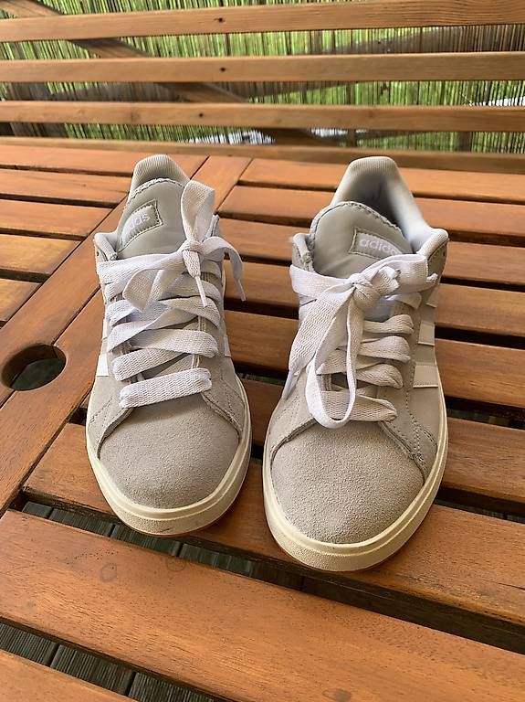 Scarpe da uomo: Adidas Schuhe – Usato da Speicherschwendi venduto da naz_vr22 1