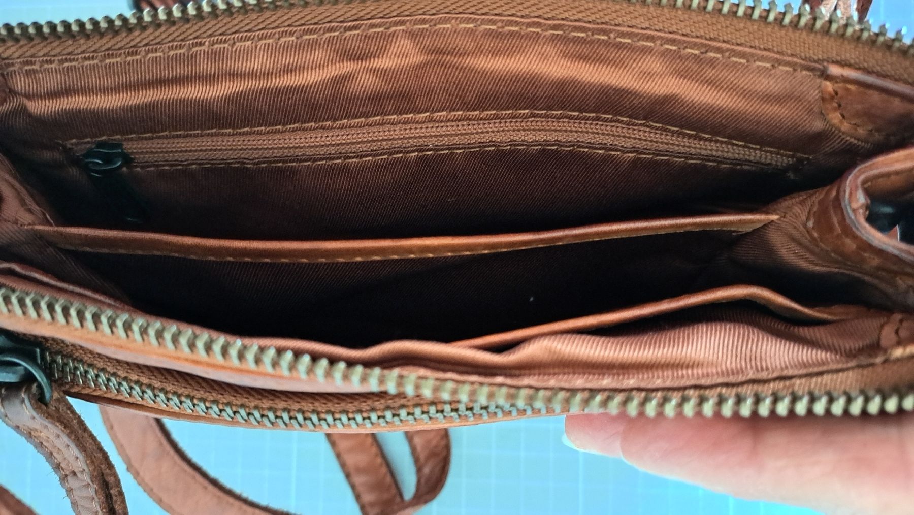 Borse da donna: Handtasche BEAR 'ODIN' COGNAG neu – Nuovo e nell'imballaggio originale da Zofingen venduto da Gabe0815 4
